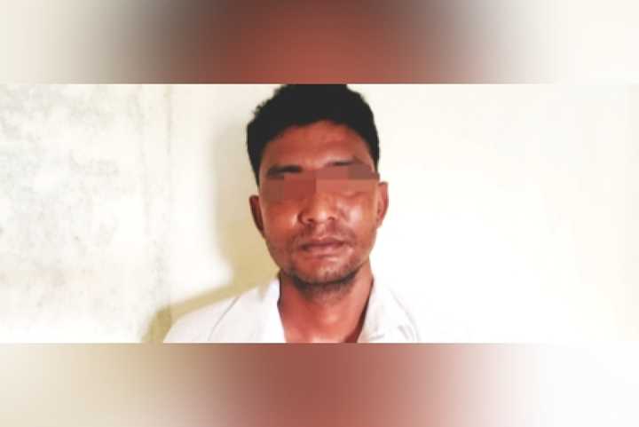 troops of bop ghojadanga nabbed a bangladeshi human trafficker