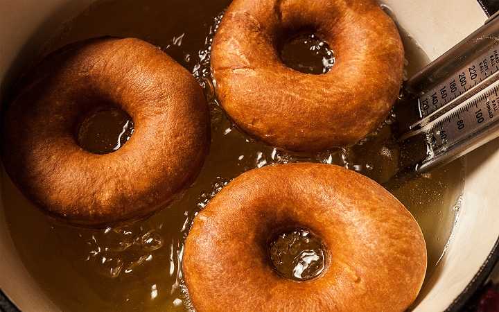 make delicious donuts easily