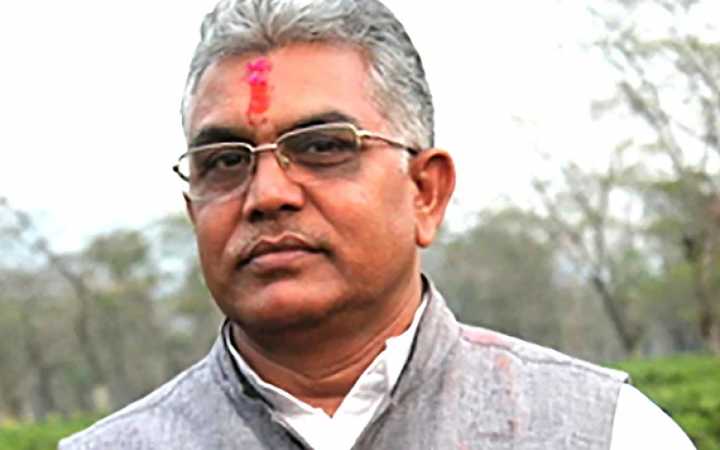 dilip ghosh visited kolkata hospital to take a stock of mukul roys wifes health condition