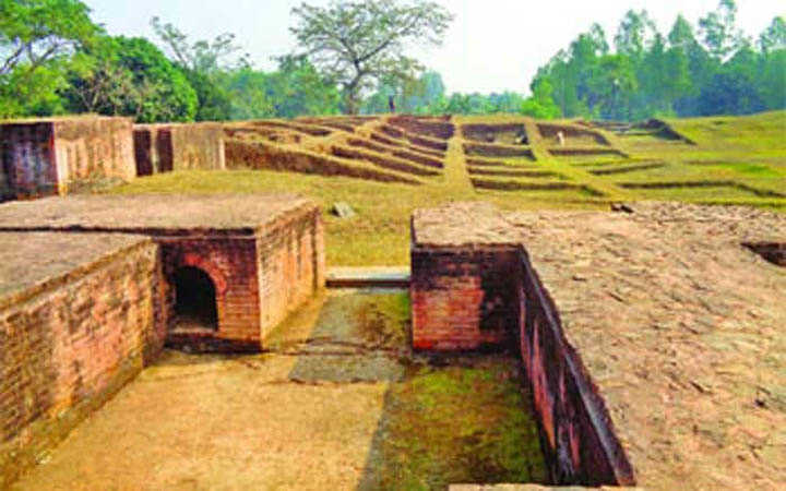 jagaddal vihara is one of the ancient architecture in bangladesh