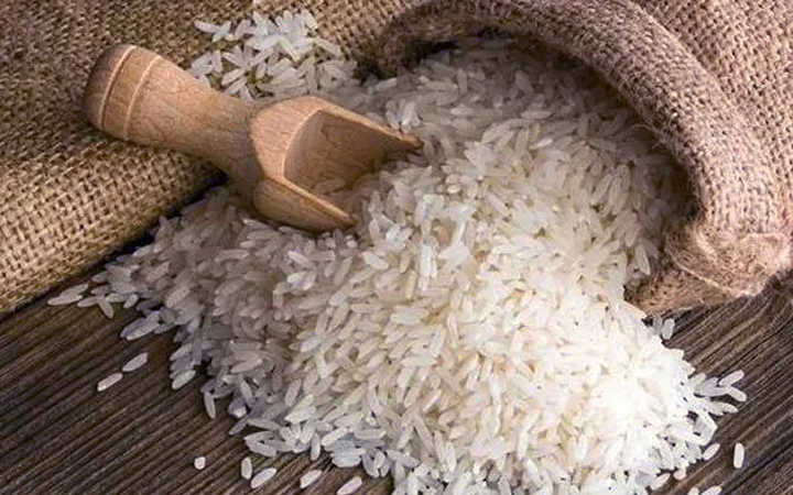 the agitation in the farmers movement is increasing the owners of the rice mills have written a letter to the food minister