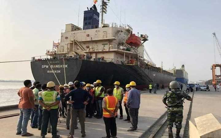 shipment of 6 metrorail bogies from japan has arrived in mongla port