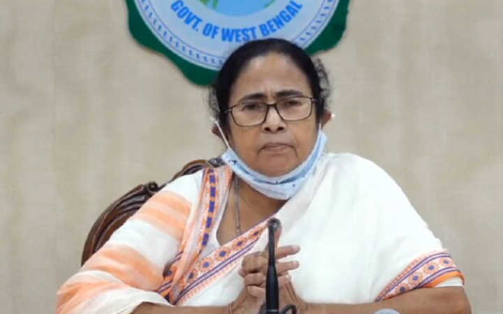 no stinginess with relief food triple message mamata in hingalganj administrative meeting