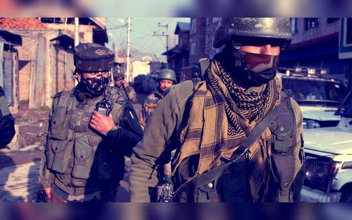 3 militants killed in shopian encounter