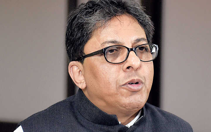 delhi sends show cause notice to alapan bandyopadhyay for skipping a meeting chaired by pm modi