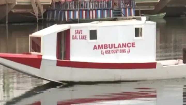 a man sets up floating ambulance to deal with the covid 19 crisis