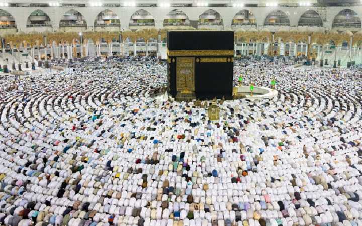 this time too hajj is forbidden for foreigners