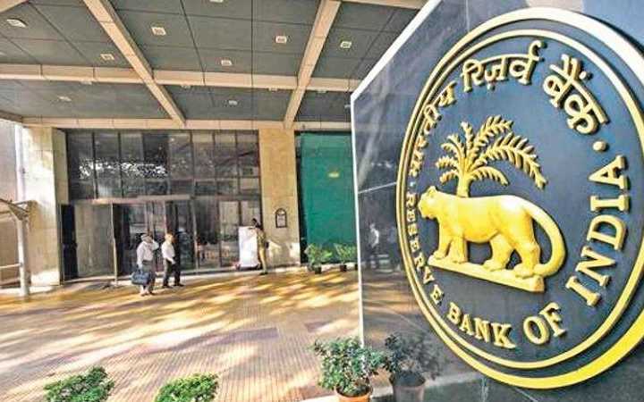 rbi cuts gdp forecast to 9 5 percent still hopeful about speedy recovery