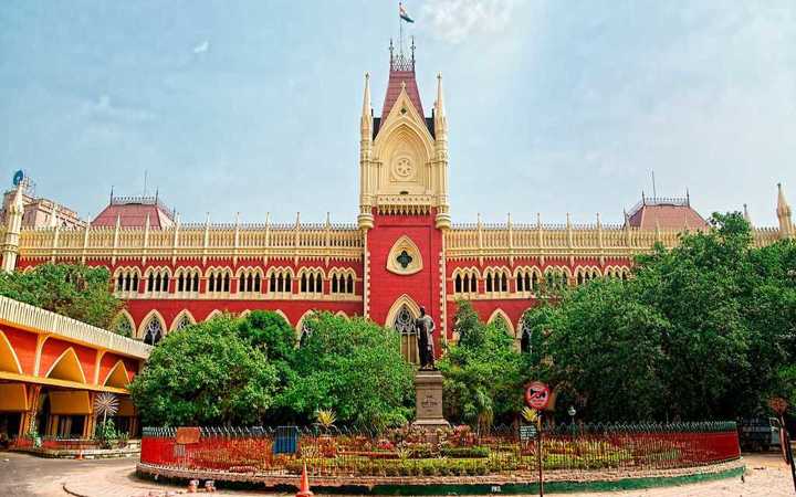 narada case hearing at larger bench of calcutta hc regarding shifting of the case elsewhere