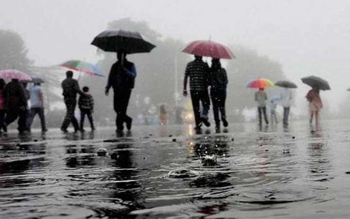 chance of heavy rain from sunday