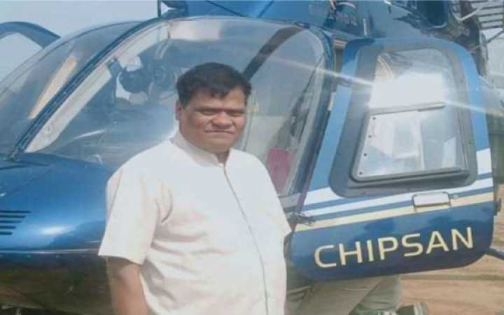 farmer from maharashtra bought a helicopter worth rs 30 crore to sell milk