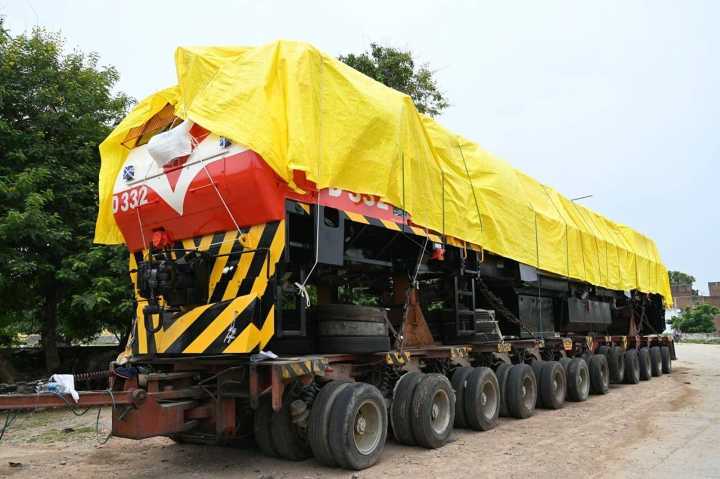 railways has exported a 3000 hp locomotive to mozambique