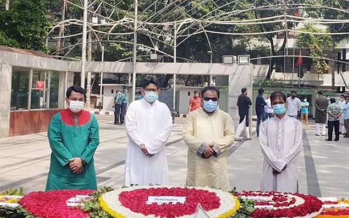 awami swechchhasebak league pays homage to bangabandhus portrait in dhaka on mujibnagar day