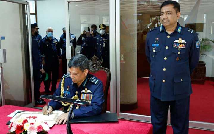 newly appointed bangladesh air force chief sheikh abdul hannan assumes charge