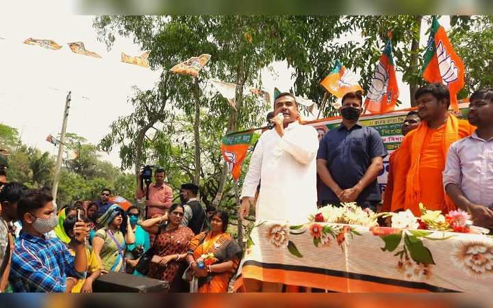 shuvendu in the campaign in nandigram